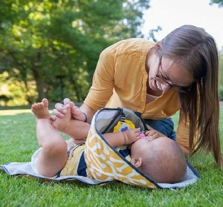 DIAPER CHANGING MAT